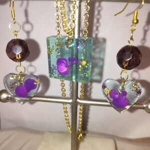 Elegant Gold and Purple Heart Jewelry Set